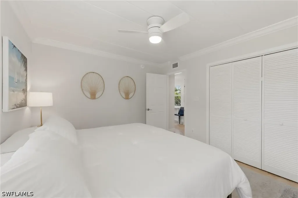 275 8th Avenue S Naples FL 34102