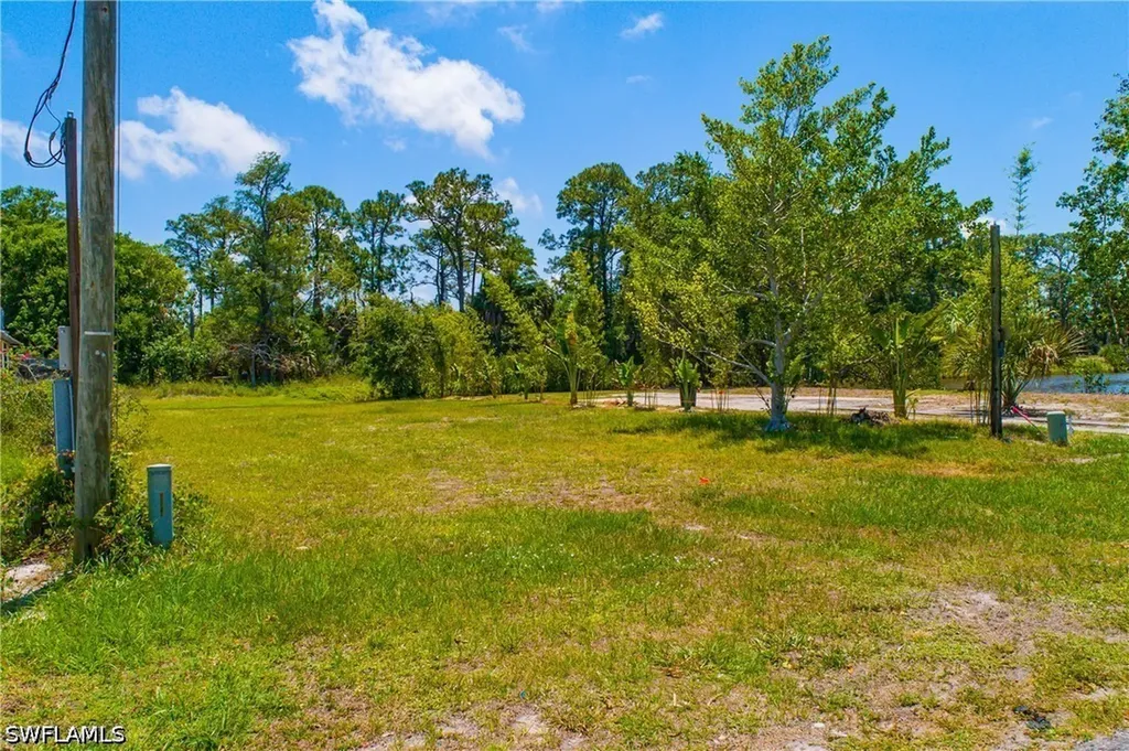 Lot 59 Harvest Court Naples FL 34114