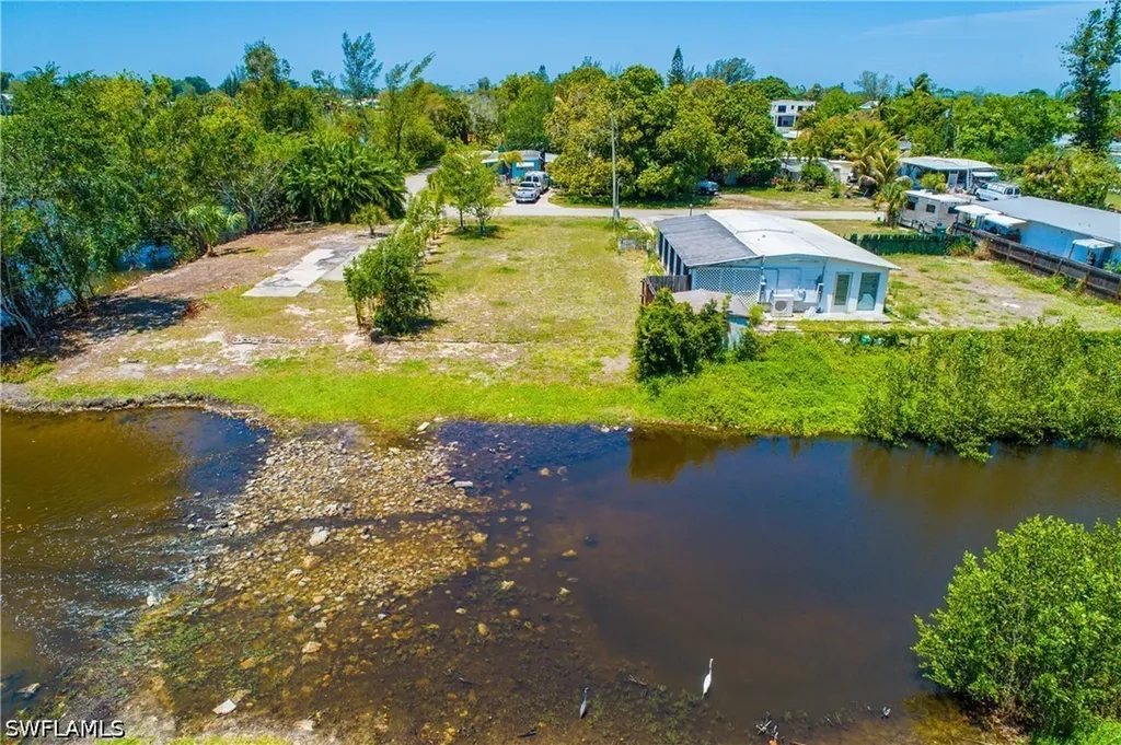 Lot 59 Harvest Court Naples FL 34114
