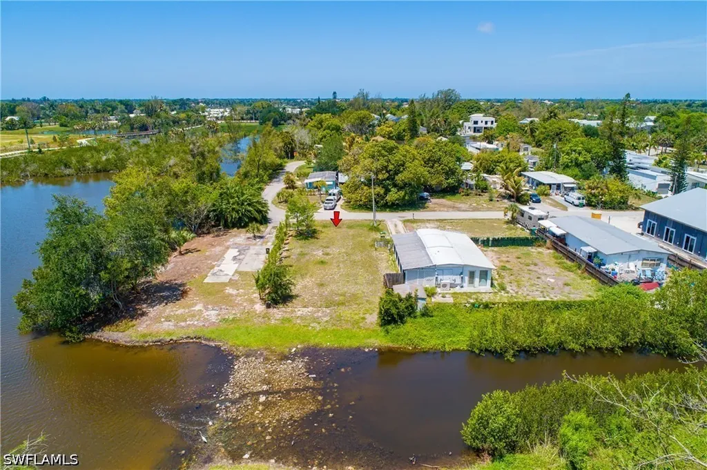 Lot 59 Harvest Court Naples FL 34114