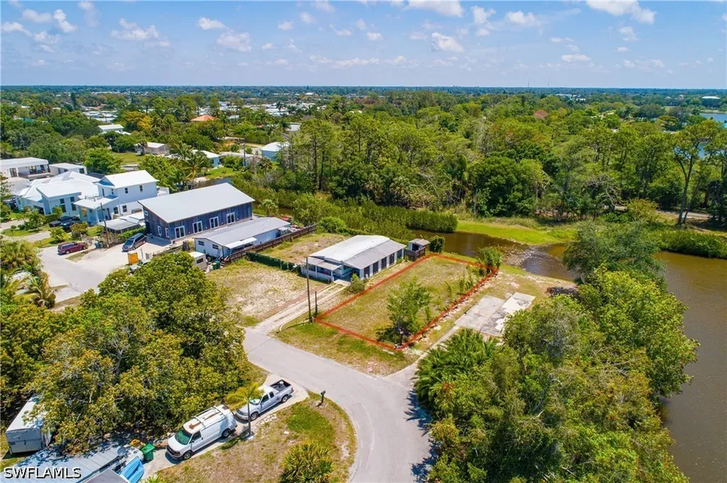 Lot 59 Harvest Court Naples FL 34114