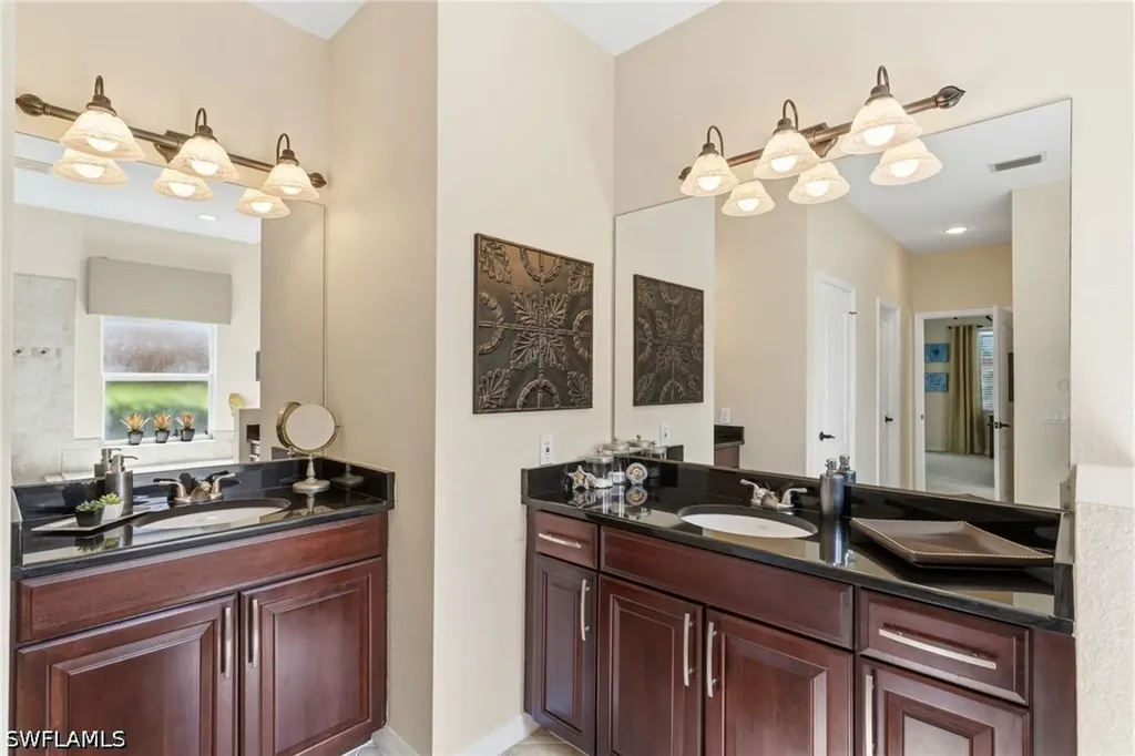 3251 Hampton Boulevard Alva FL 33920