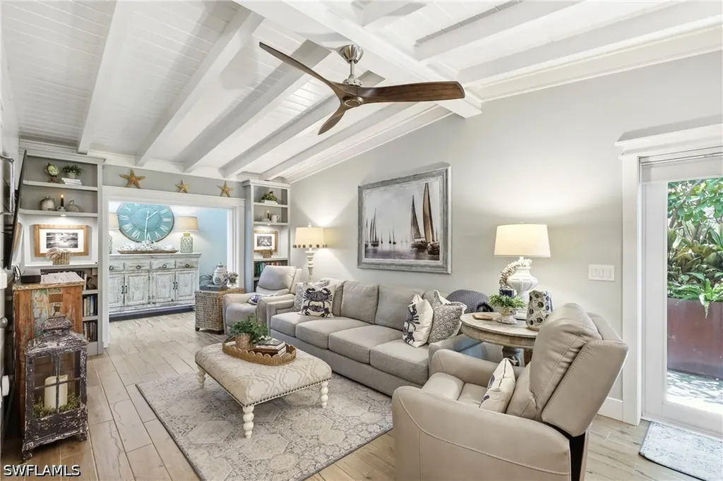 840 Myrtle Terrace Naples FL 34103