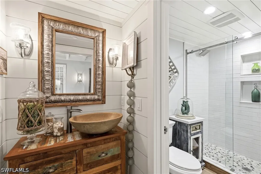 840 Myrtle Terrace Naples FL 34103