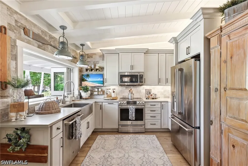 840 Myrtle Terrace Naples FL 34103