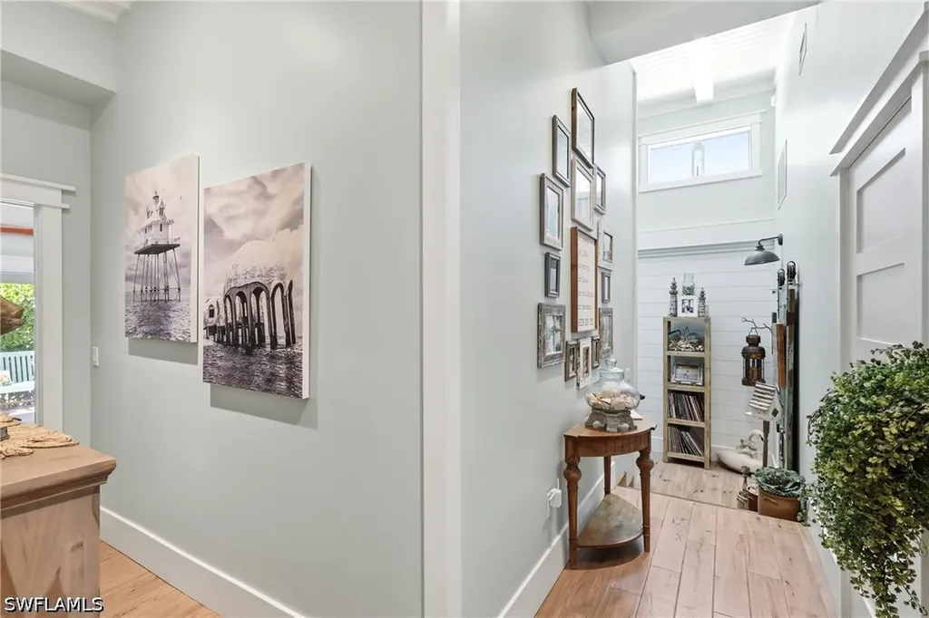 840 Myrtle Terrace Naples FL 34103