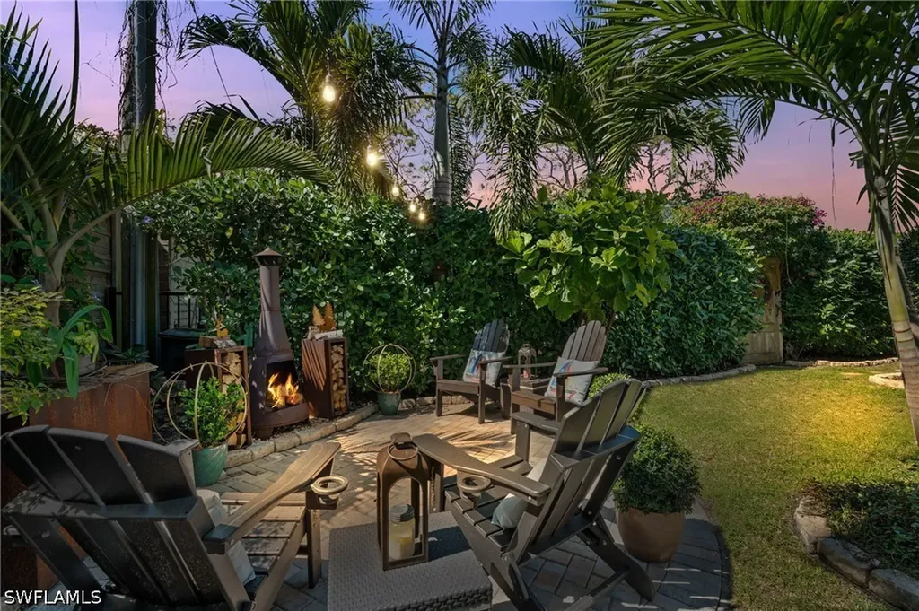 840 Myrtle Terrace Naples FL 34103
