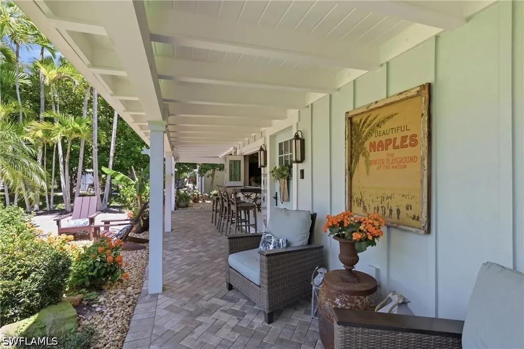 840 Myrtle Terrace Naples FL 34103
