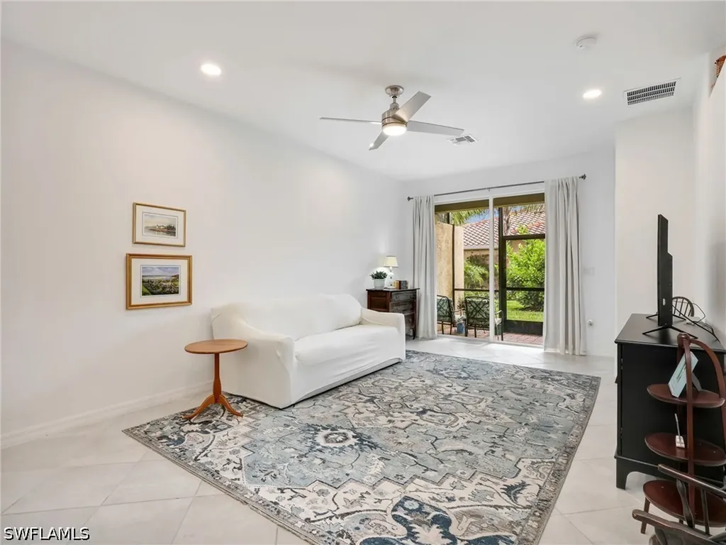1637 Alameda Drive Naples FL 34120