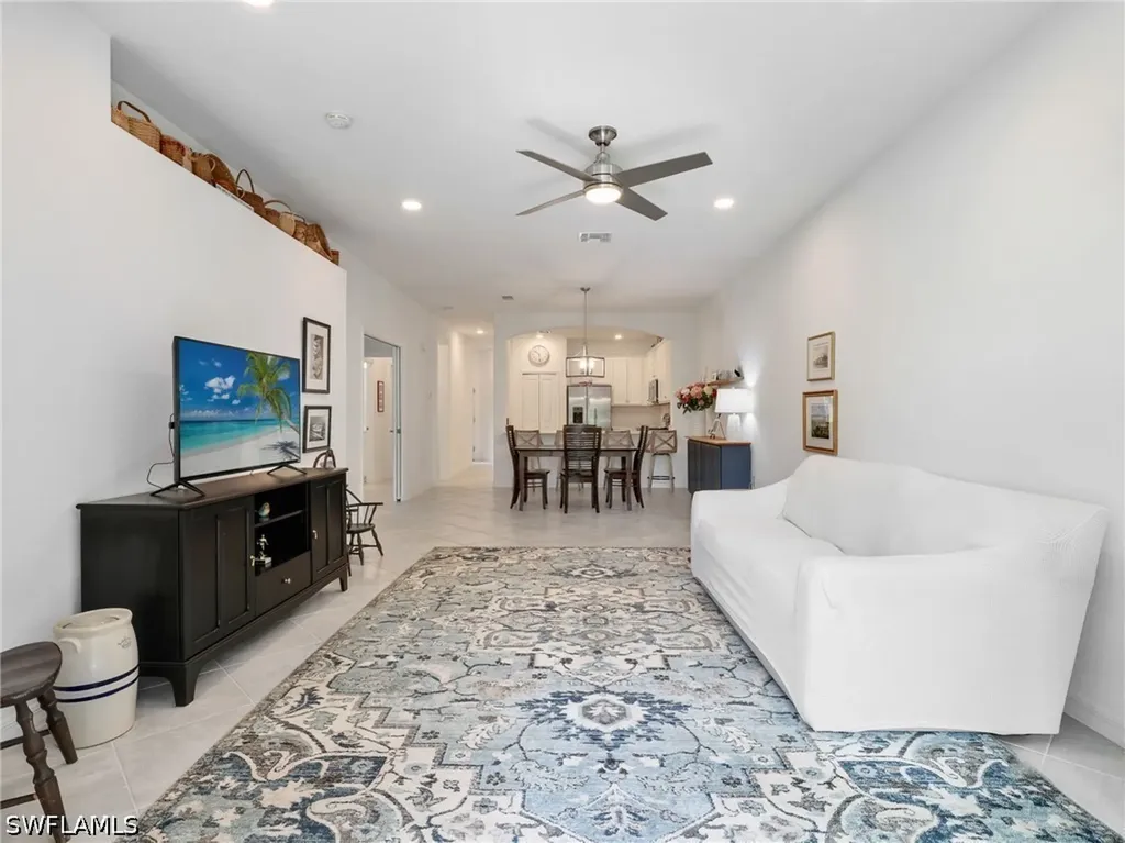 1637 Alameda Drive Naples FL 34120