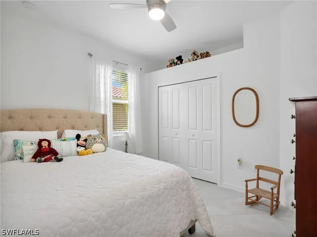1637 Alameda Drive Naples FL 34120