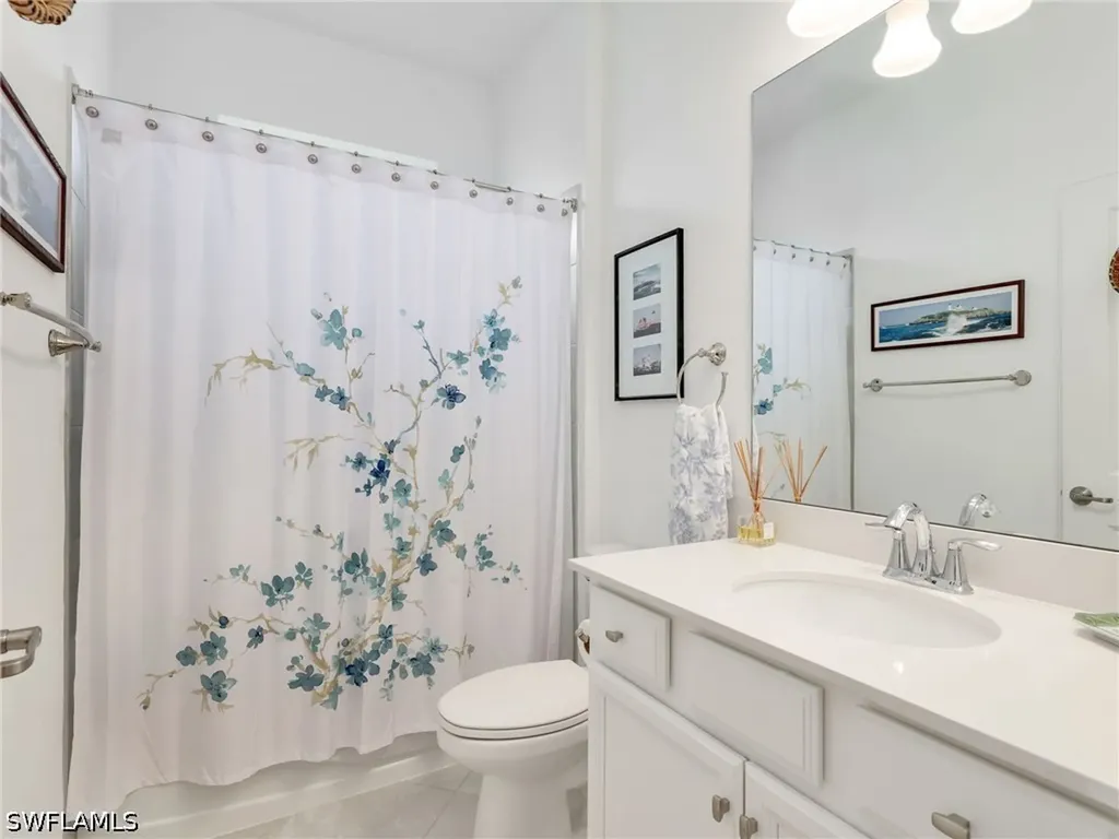 1637 Alameda Drive Naples FL 34120