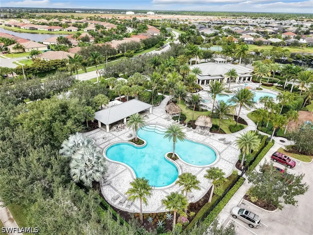 1637 Alameda Drive Naples FL 34120
