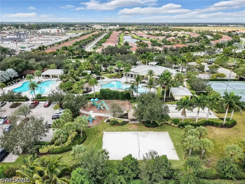 1637 Alameda Drive Naples FL 34120