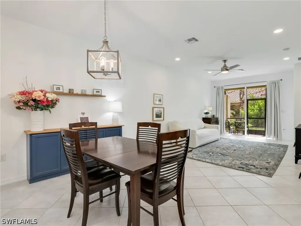 1637 Alameda Drive Naples FL 34120