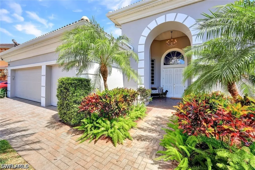 8910 Paseo De Valencia Street Fort Myers FL 33908
