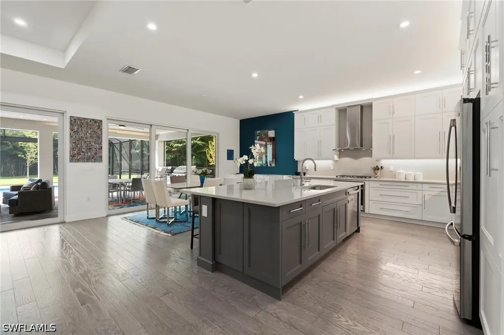 12083 Azalea Way Naples FL 34120