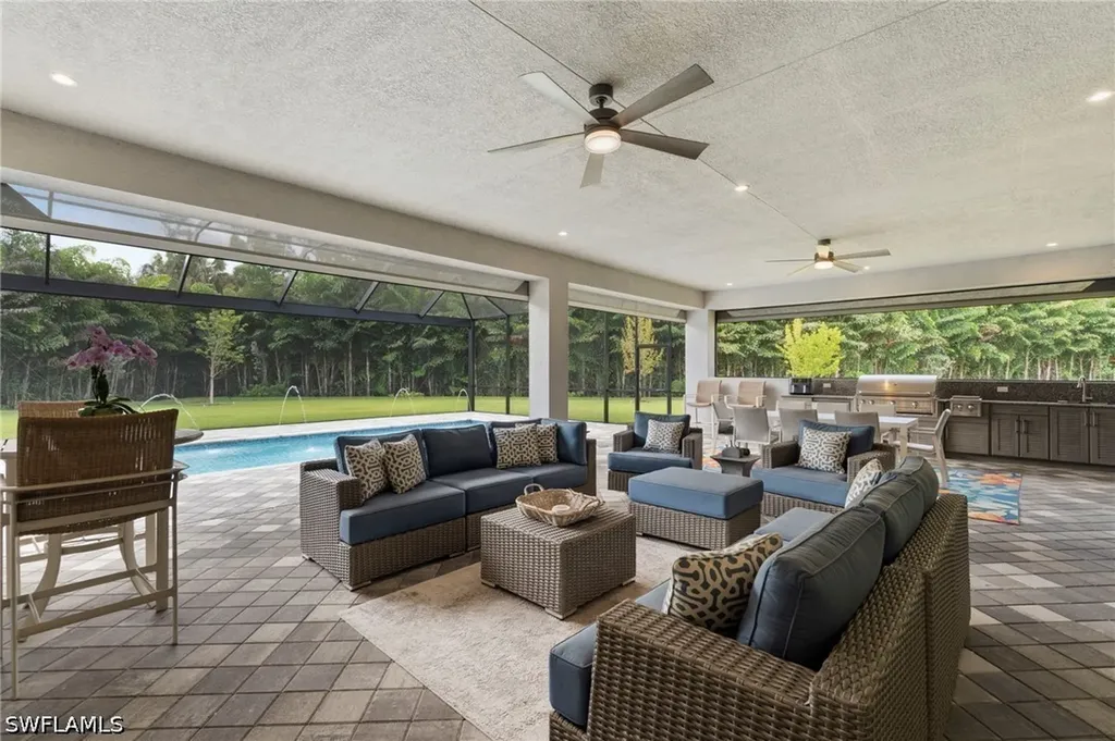 12083 Azalea Way Naples FL 34120