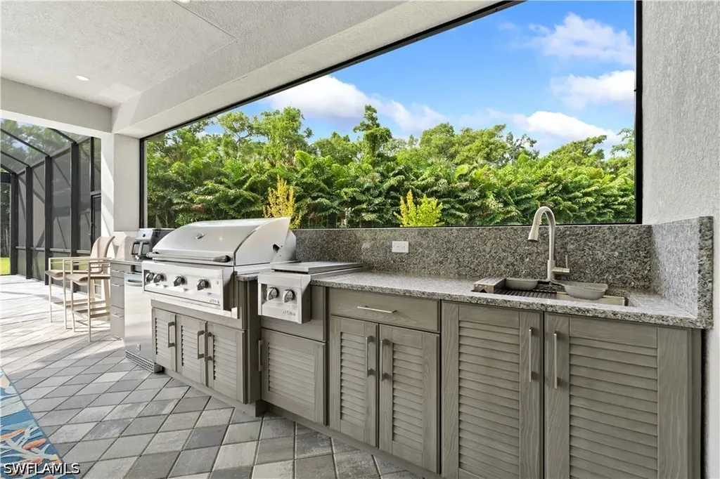 12083 Azalea Way Naples FL 34120
