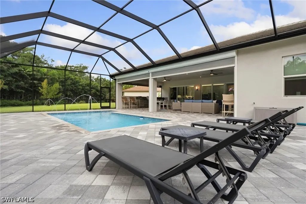 12083 Azalea Way Naples FL 34120