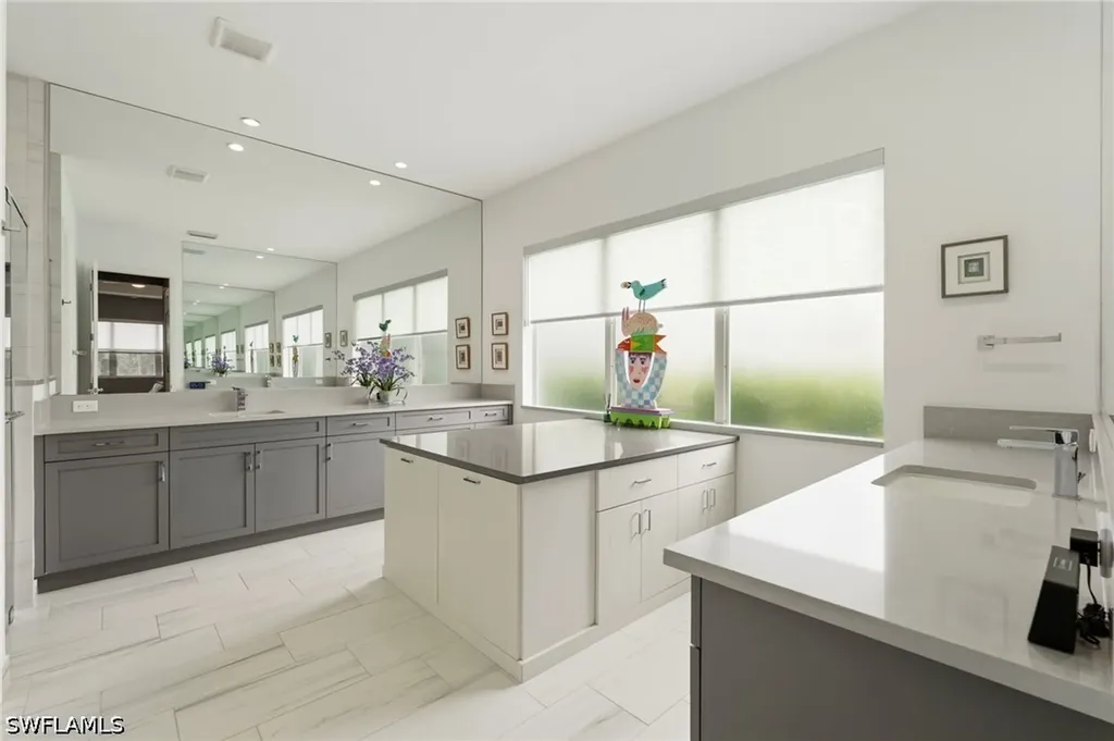 12083 Azalea Way Naples FL 34120