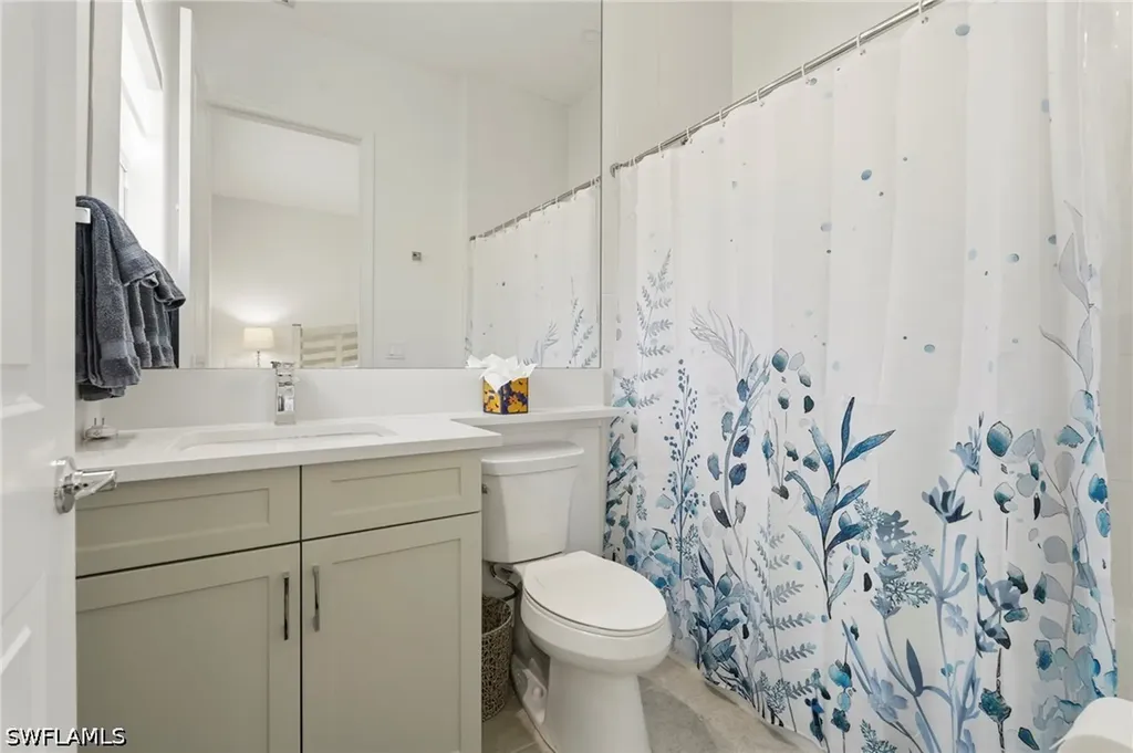 12083 Azalea Way Naples FL 34120
