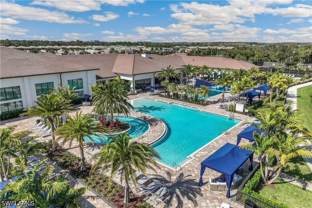 12083 Azalea Way Naples FL 34120