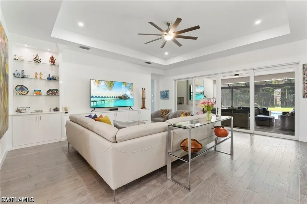 12083 Azalea Way Naples FL 34120