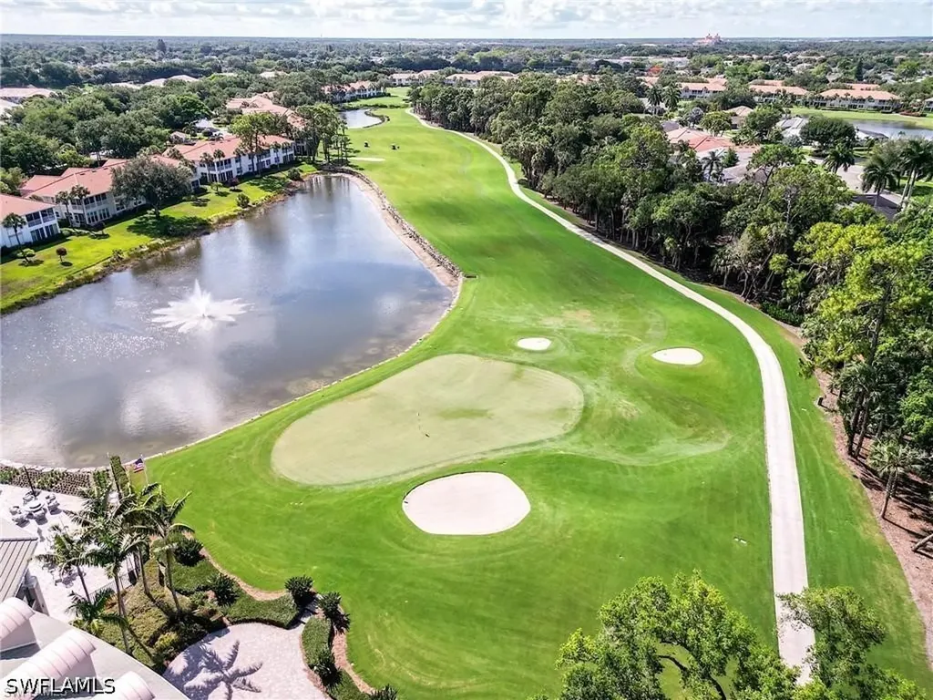 2070 Aberdeen Lane Naples FL 34109
