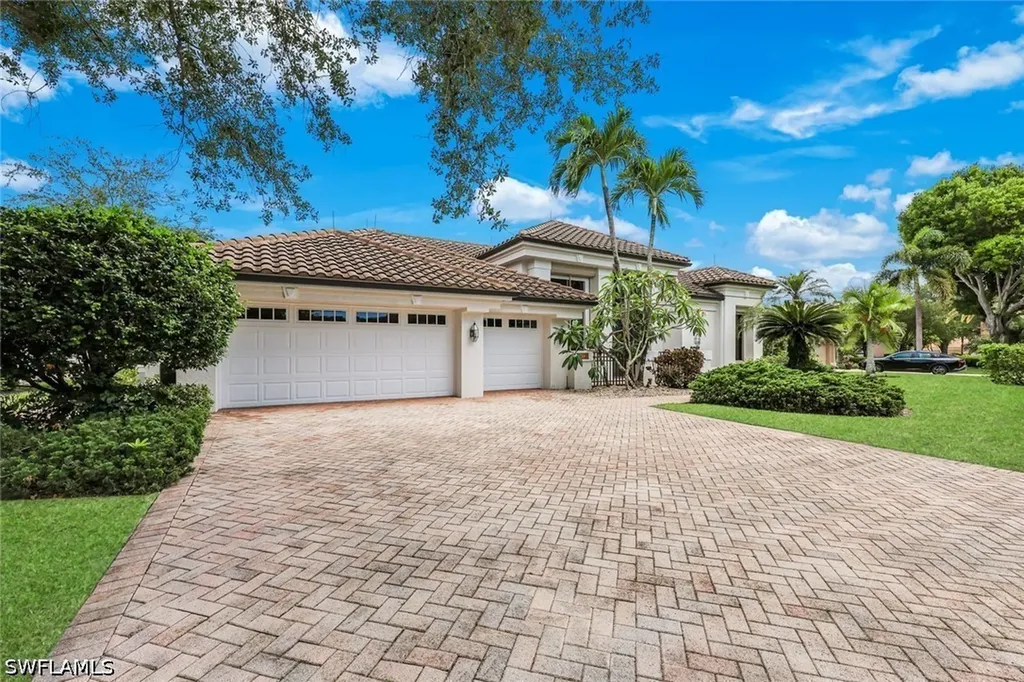11726 Night Heron Drive Naples FL 34119