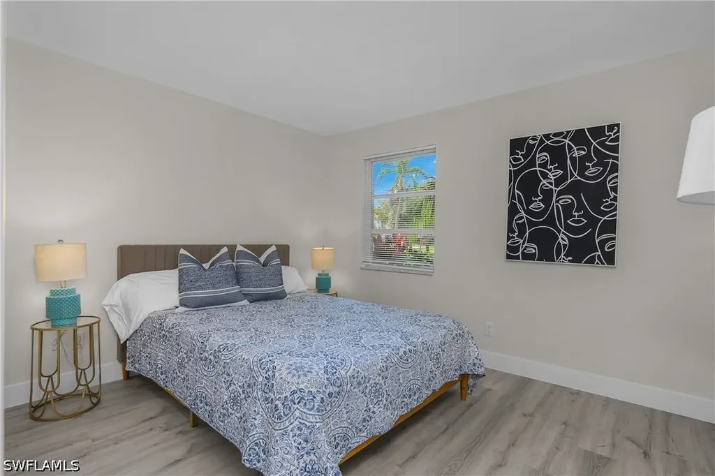 663 12th Avenue S Naples FL 34102