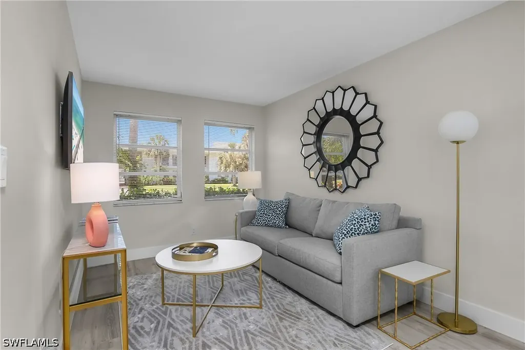 663 12th Avenue S Naples FL 34102