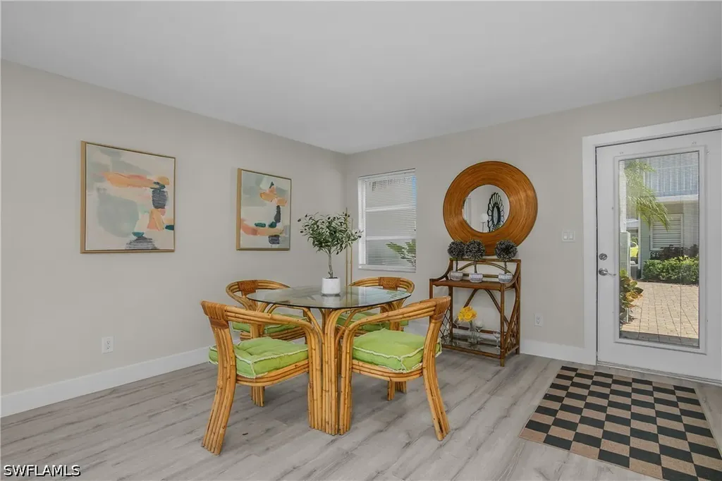663 12th Avenue S Naples FL 34102