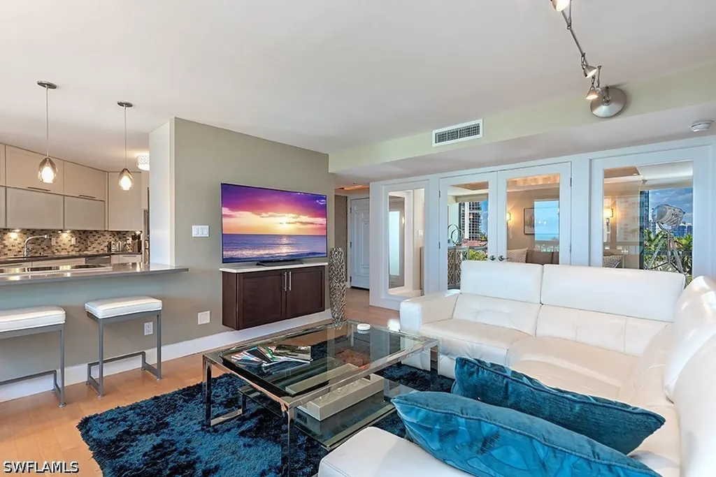 4551 Gulf Shore Boulevard N Naples FL 34103