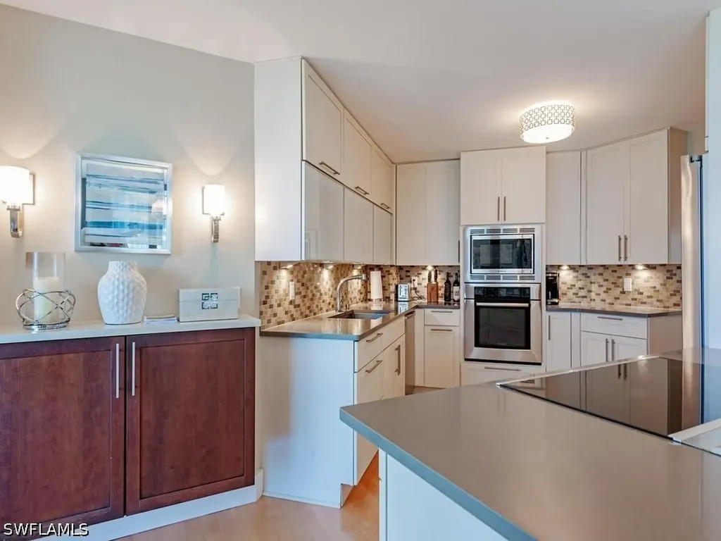 4551 Gulf Shore Boulevard N Naples FL 34103
