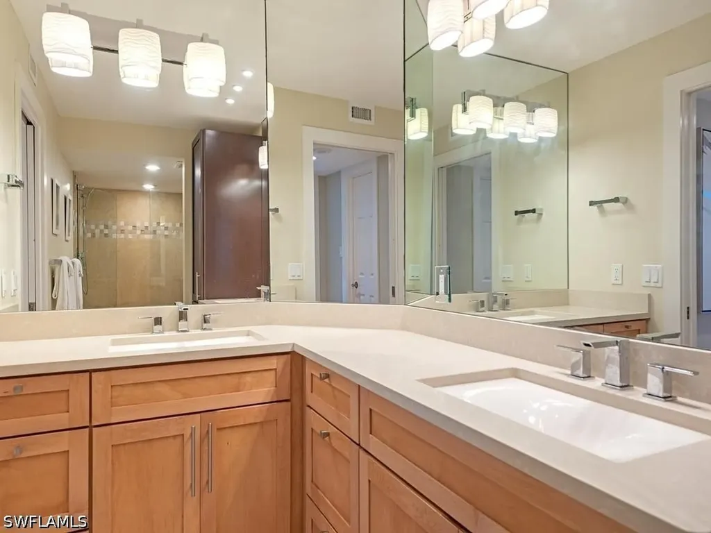 4551 Gulf Shore Boulevard N Naples FL 34103