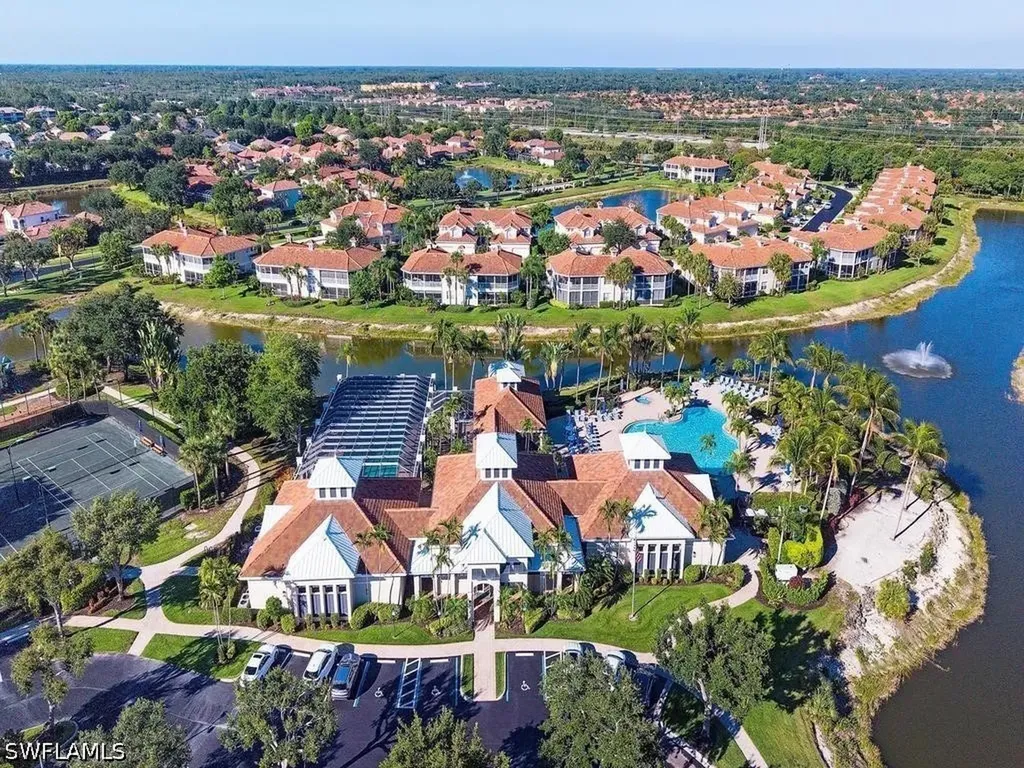 3049 Driftwood Way Naples FL 34109