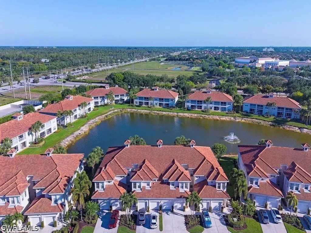 3049 Driftwood Way Naples FL 34109