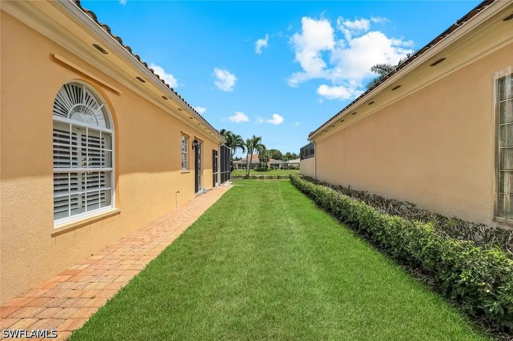 4024 Trinidad Way Naples FL 34119