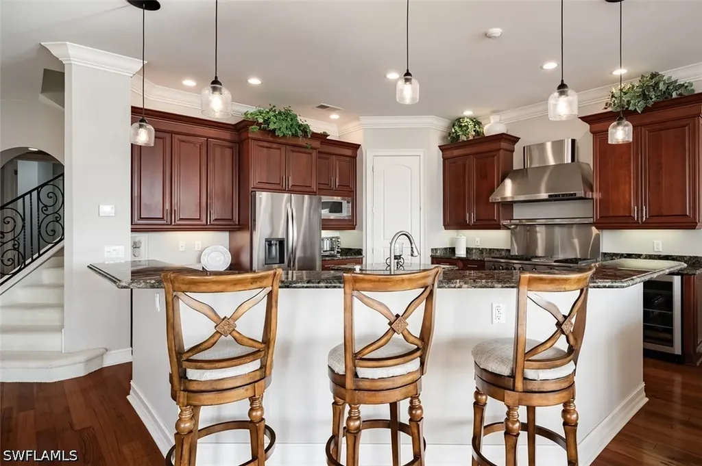 1942 Kingfish Road Naples FL 34102