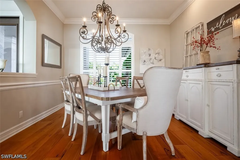 1942 Kingfish Road Naples FL 34102