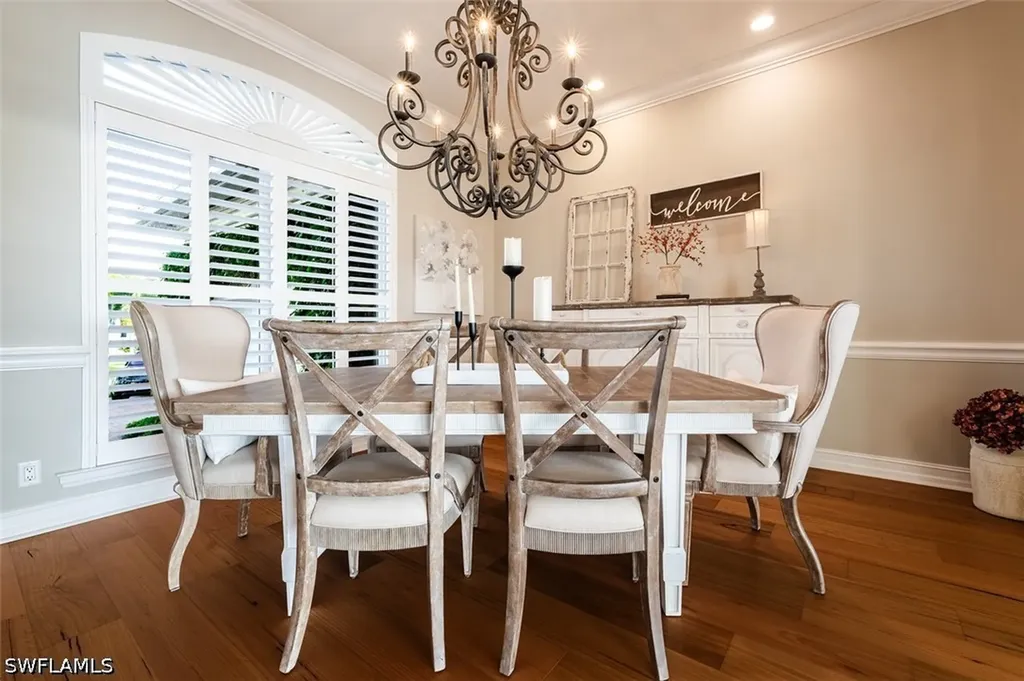 1942 Kingfish Road Naples FL 34102