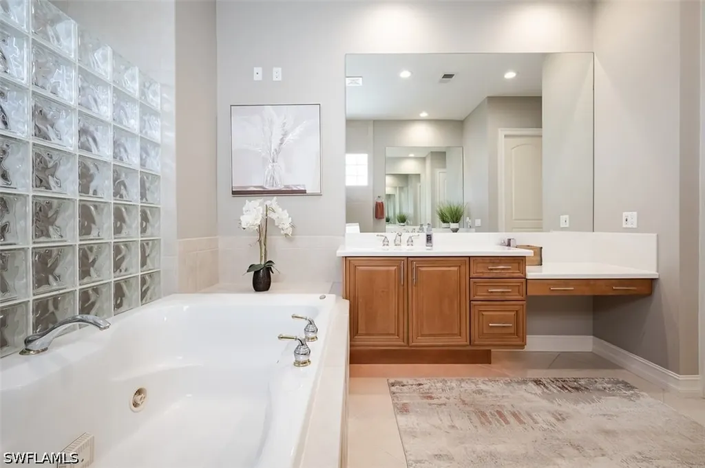 1942 Kingfish Road Naples FL 34102
