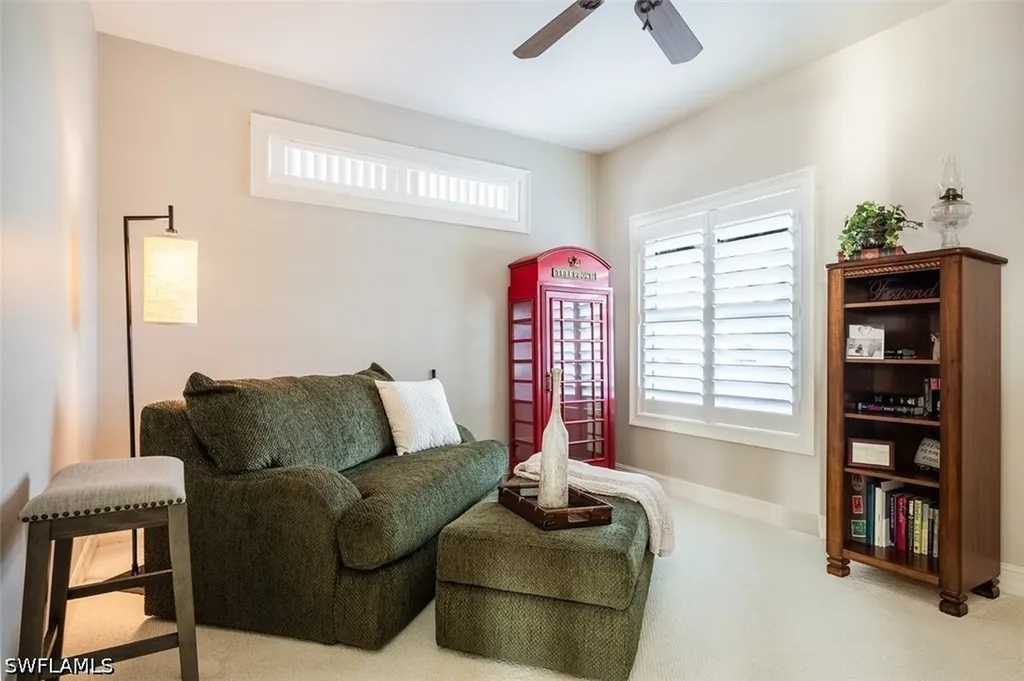 1942 Kingfish Road Naples FL 34102