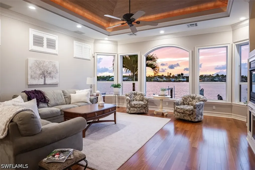 1942 Kingfish Road Naples FL 34102