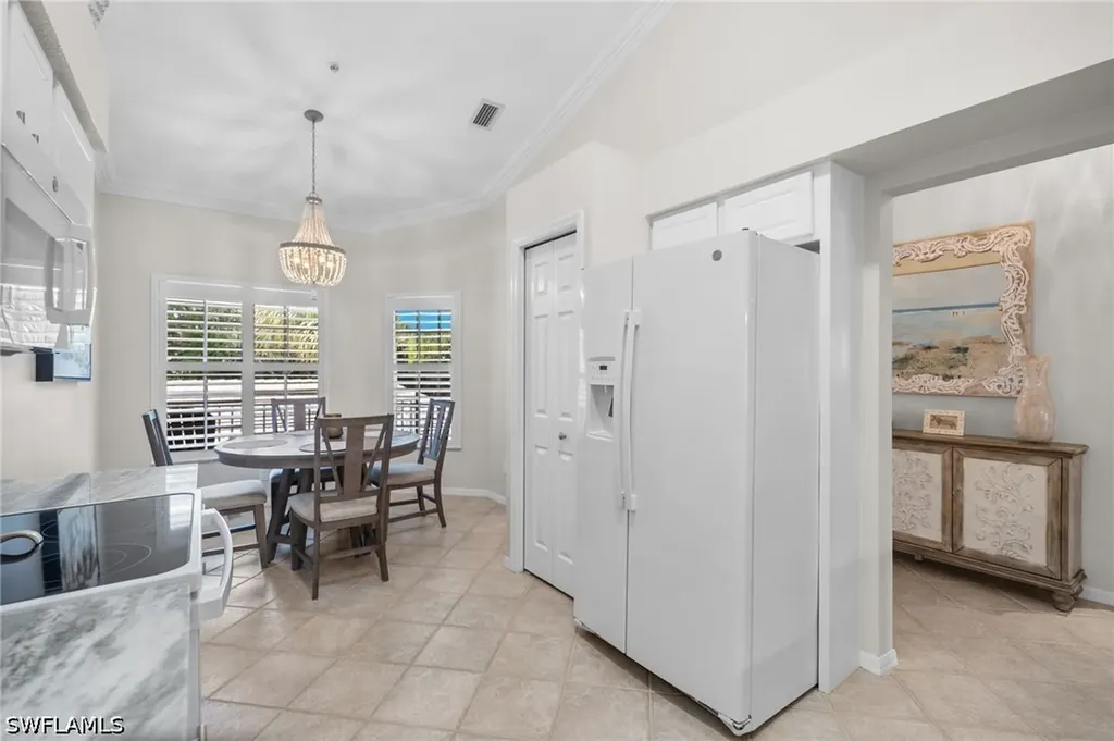 1930 Willow Bend Circle Naples FL 34109