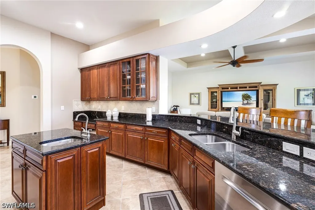 5710 Whispering Willow Way Fort Myers FL 33908