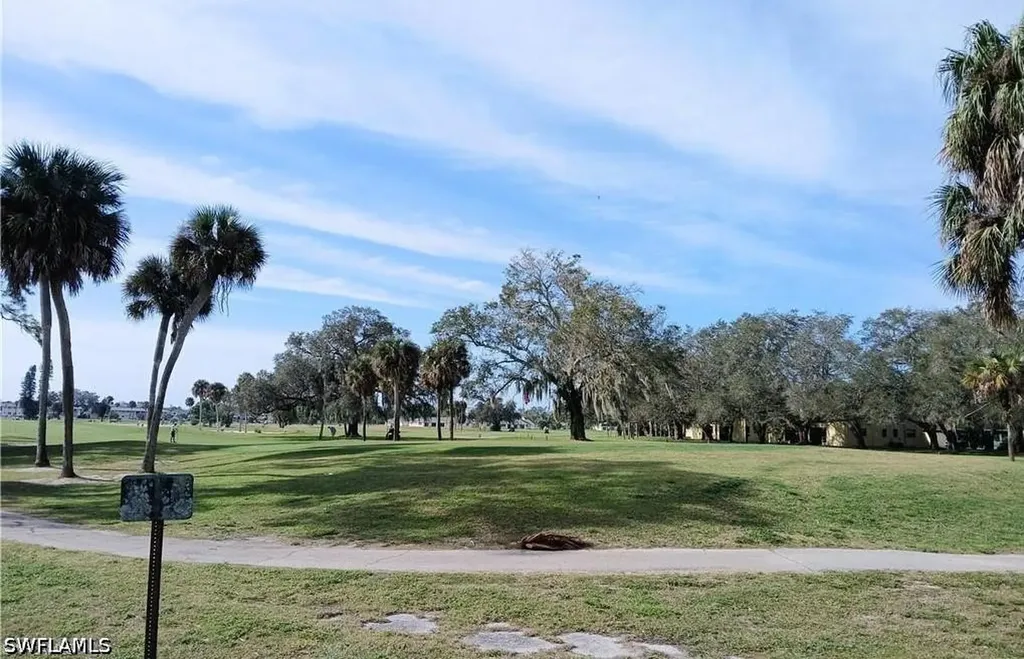 2231 E 5th Street Lehigh Acres FL 33936