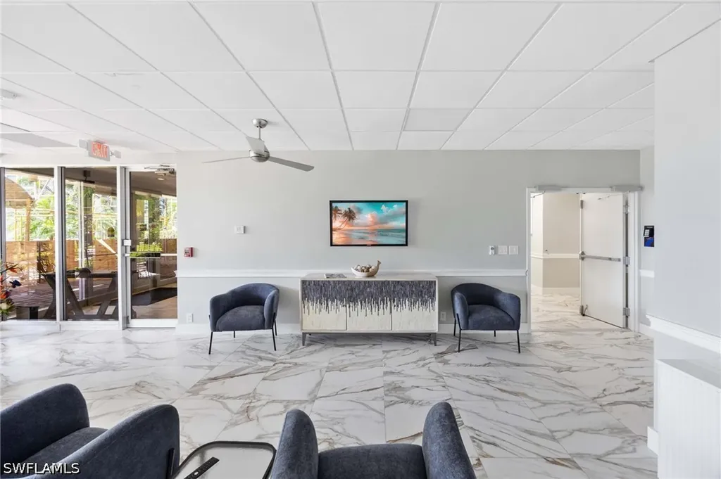 5 Bluebill Avenue Naples FL 34108