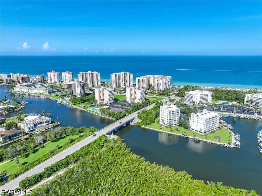 5 Bluebill Avenue Naples FL 34108